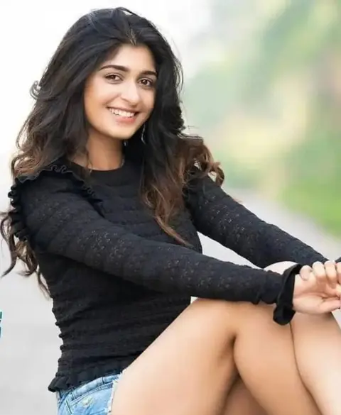 Female Escorts Ambivali