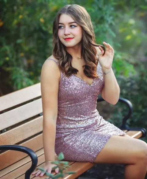 Female Escorts in Nerul