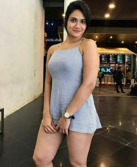 Female Escorts in Saphale