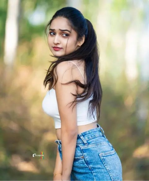 Female Escorts in Ulhasnagar
