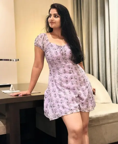 Female Escorts Versova